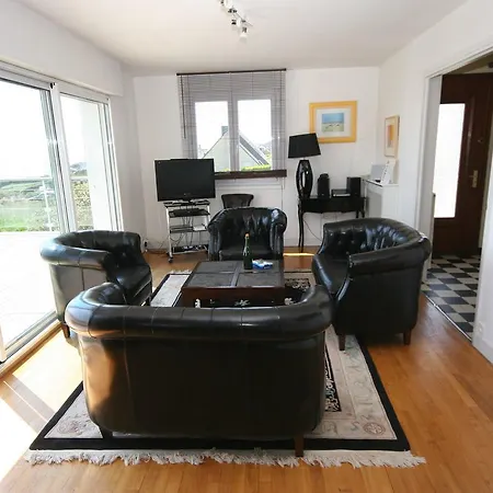 Villa Modern Mansion In Clohars-carnoet With Private Swimming Pool